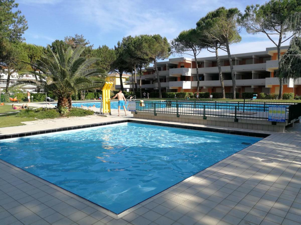 Residence Solarium Bibione Buitenkant foto